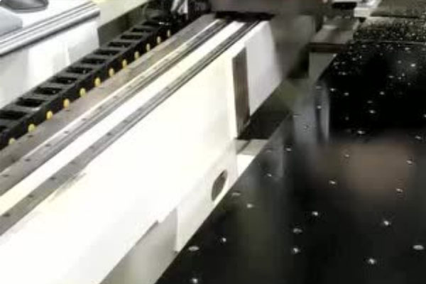 數(shù)控六面鉆孔機 小板加工實拍